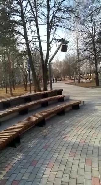 В парках Нижнекамска через громкоговорители призывают горожан оставаться дома