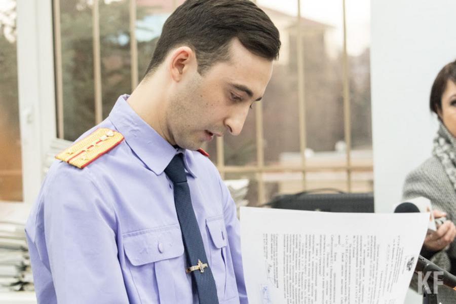 Жительница Казани, обвиненная в расправе над детьми, вину не признала и попросила отпустить на кладбище к сыну