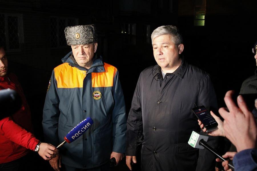 В девятиэтажном доме Зеленодольска взорвался газ: обрушилось 7 квартир, один человек погиб В девятиэтажном доме Зеленодольска взорвался газ: обрушилось 7 квартир, один человек погиб