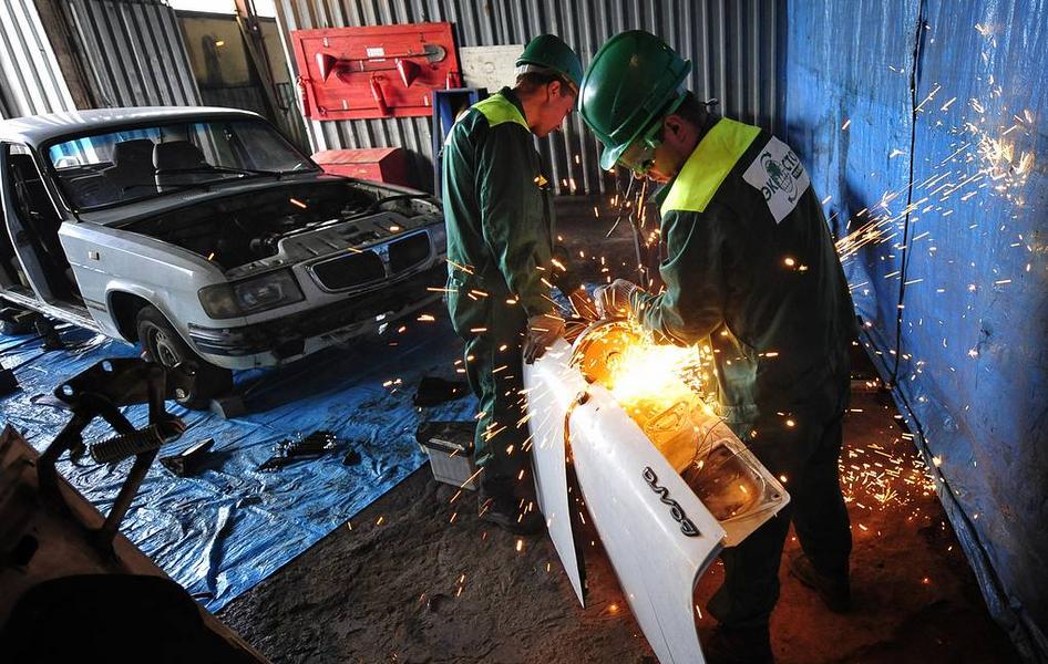 Доплата за экологию: авторынок ждет очередной скачок цен