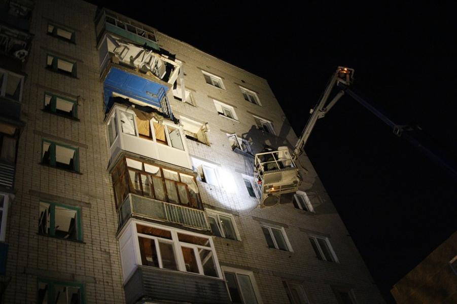 В девятиэтажном доме Зеленодольска взорвался газ: обрушилось 7 квартир, один человек погиб В девятиэтажном доме Зеленодольска взорвался газ: обрушилось 7 квартир, один человек погиб