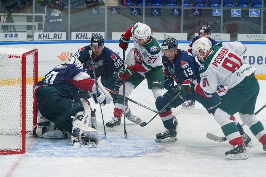 «Ак Барс» разбил «Торпедо». Теперь казанцы ведут в серии 3:0 «Ак Барс» разбил «Торпедо». Теперь казанцы ведут в серии 3:0