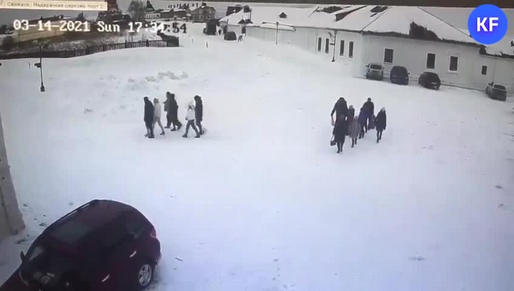 Власти Зеленодольска рассказали о состоянии сбитой снегоходом девочки