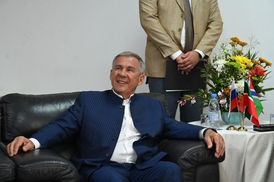 Минниханов встретился с делегацией Гамбии в рамках форума «Татарстан-Сенегал»