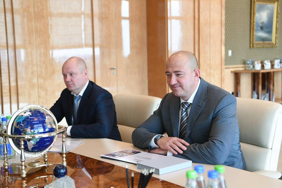 Минниханов обсудил с президентом АО «Группа ГМС» развитие завода «Казанькомпрессормаш»
