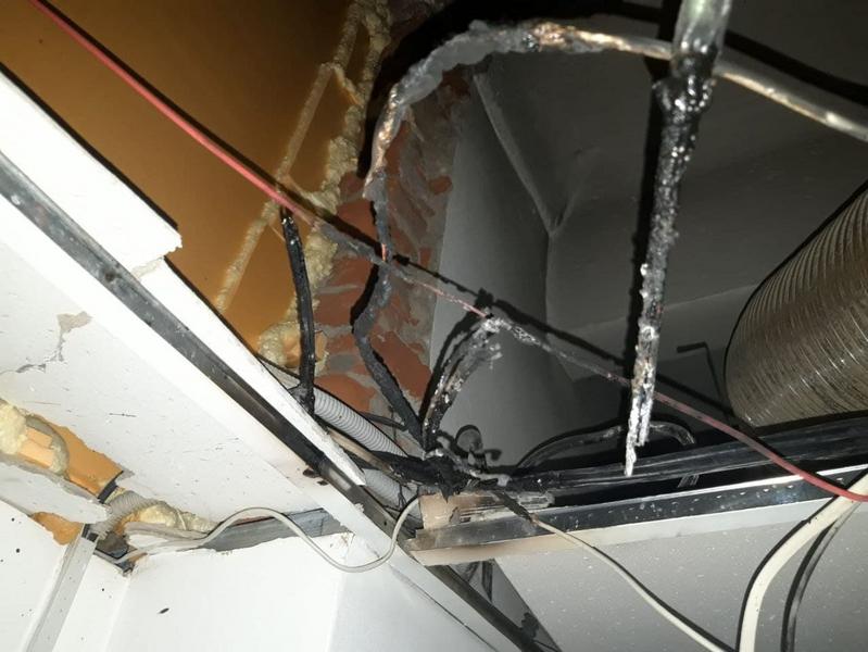 Небольшое задымление стало причиной эвакуации персонала и покупателей из пекарни в Нижнекамске