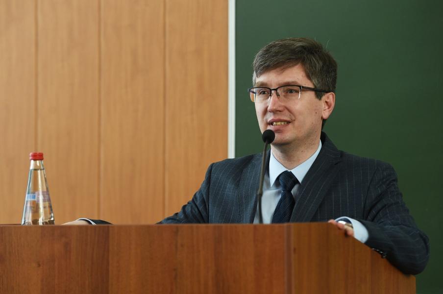 «НХТИ поэтапно преобразится в «крепкий» институт с четким заказом на ближайшие 10-15 лет»