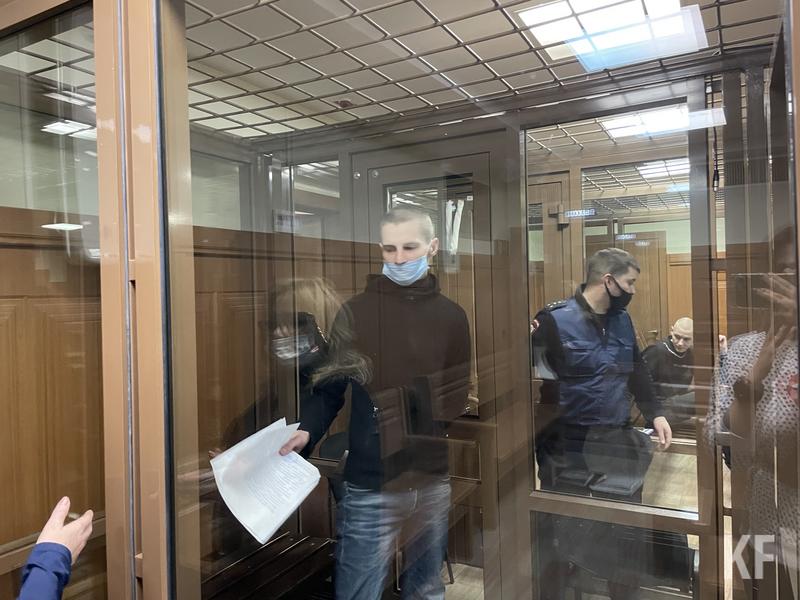 Как обычно: орал матом, хулиганил и вёл себя «непроцессуально» Как обычно: орал матом, хулиганил и вёл себя «непроцессуально»