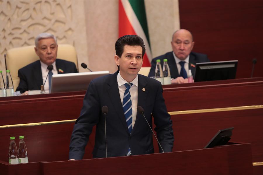 «Надо ноги приделать к этим разумным и доступным предложениям»: уполномоченный по защите бизнеса получил наказы от депутатов