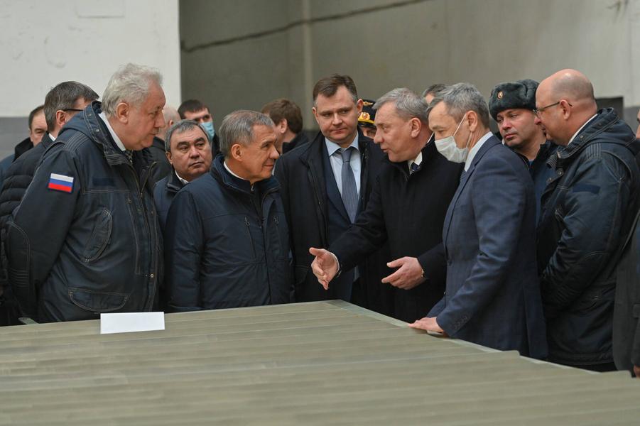 Рустам Минниханов: Наша часть - подготовка кадров, специалистов, инженеров, рабочих Рустам Минниханов: Наша часть - подготовка кадров, специалистов, инженеров, рабочих
