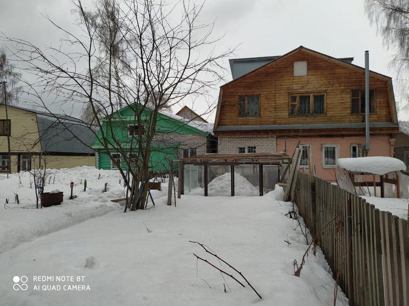 Скатившийся с крыши снег насмерть придавил татарстанца