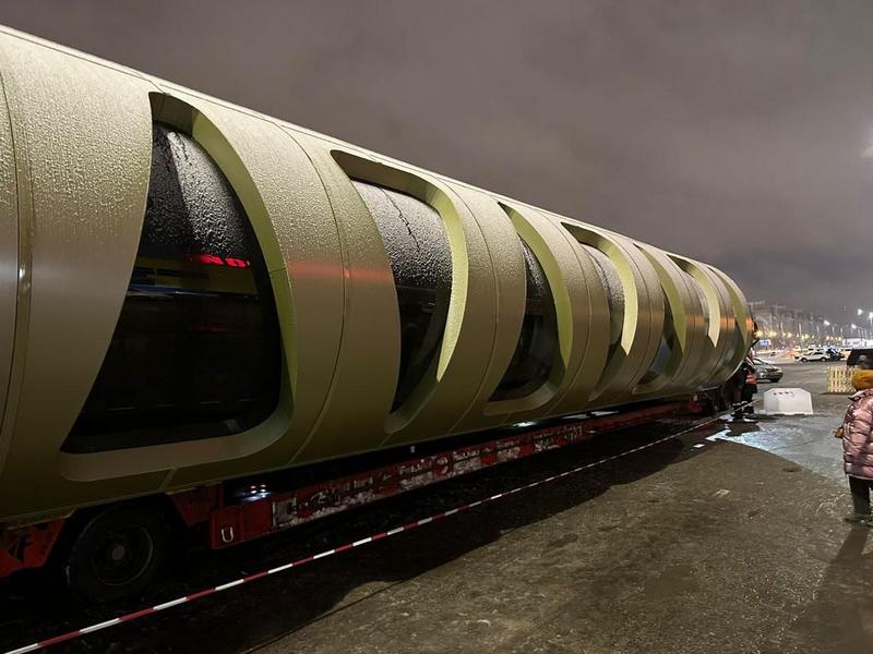 Пешеходный надземный переход установили на проспекте Победы в Казани