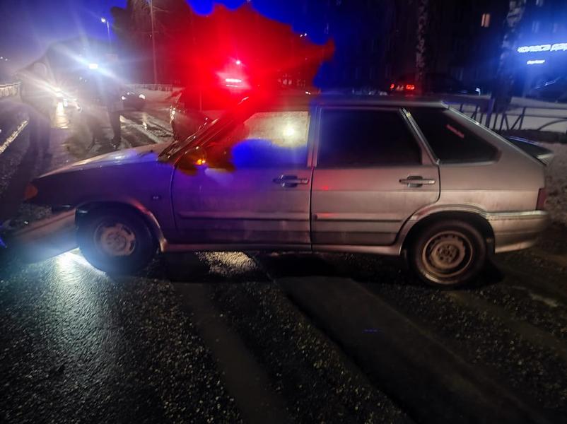 В Нижнекамске пешеход-нарушитель попал под колеса авто и угодил на больничную койку В Нижнекамске пешеход-нарушитель попал под колеса авто и угодил на больничную койку