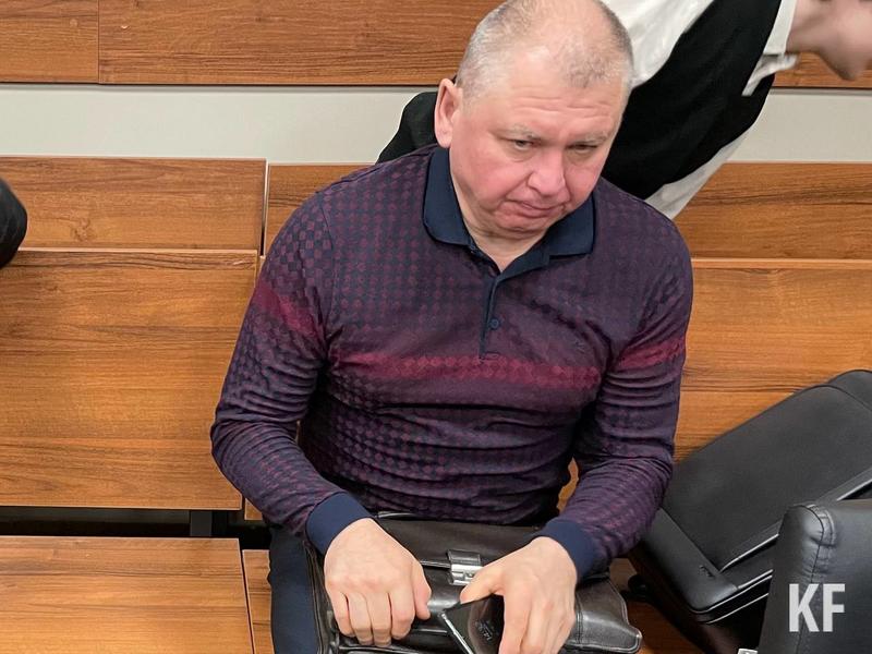 Мелочь, а неприятно: бывший военный комиссар из Казани рискует угодить за решетку из-за взятки в 70 тысяч рублей