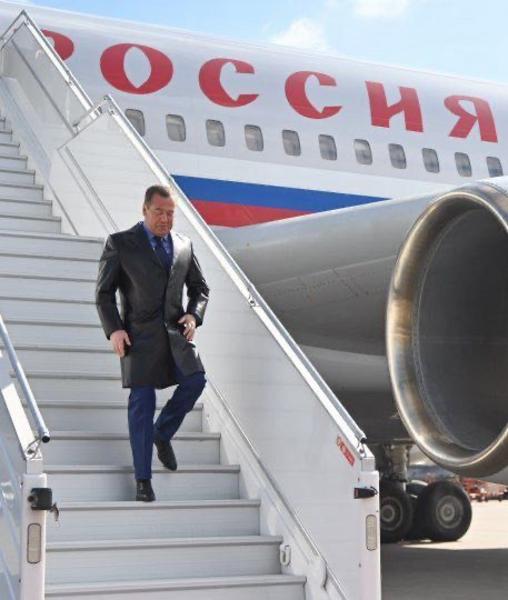 Дмитрий Медведев прилетел в Казань с рабочим визитом