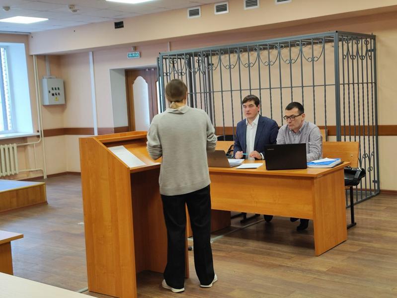 В Альметьевске по делу главного архитектора Антона Севастьянова допросили жену и зачитали показания потерпевшего