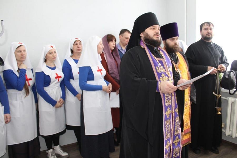 В Елабужской ЦРБ открыли молельные комнаты для православных и мусульман