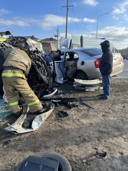 В результате аварии двух иномарок в Татарстане пострадал ребенок