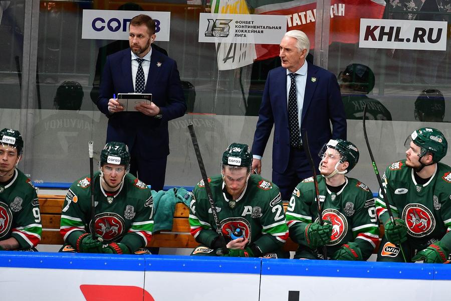 Дорога в аэропорт. «Ак Барс» проиграл и снова летит во Владивосток