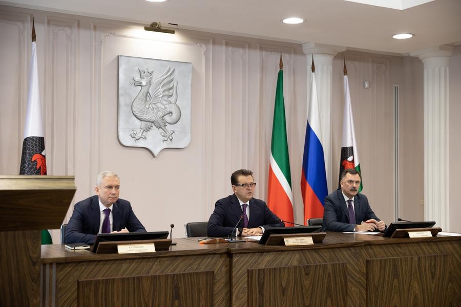 Метшин о теплоснабжающих предприятиях: Яйца сварил, а бульон оставил себе