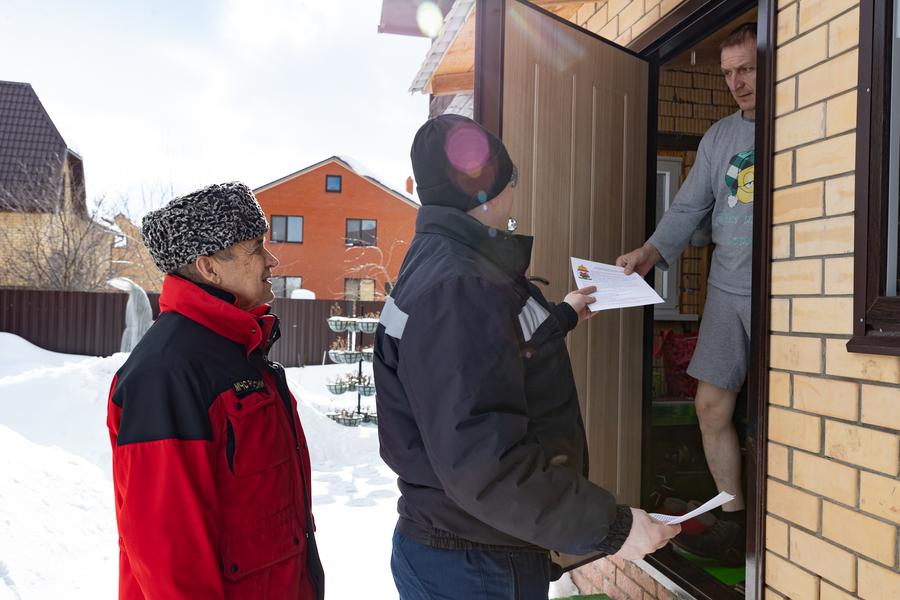 Жителям казанских поселков раздают памятки с правилами безопасности при половодье