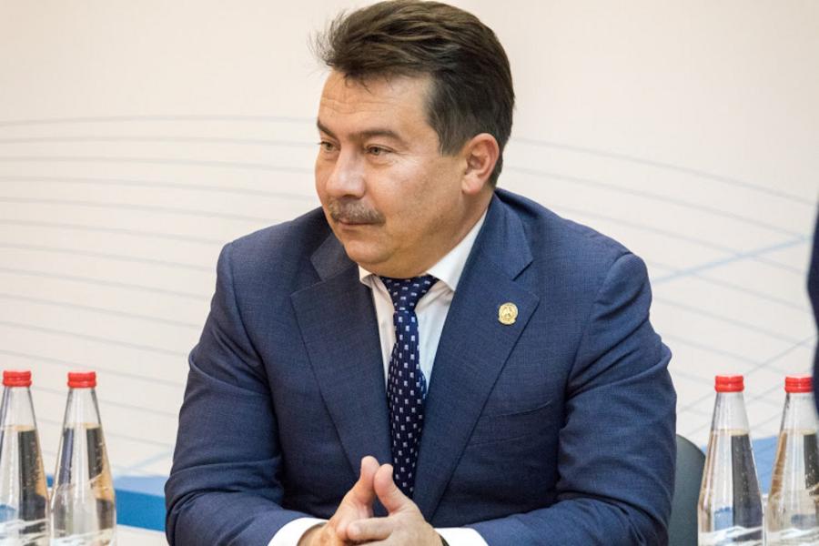 Коронавирус в Татарстане: уже больше тысячи заболевших и ожидание всплеска инфицированных в мае Коронавирус в Татарстане: уже больше тысячи заболевших и ожидание всплеска инфицированных в мае