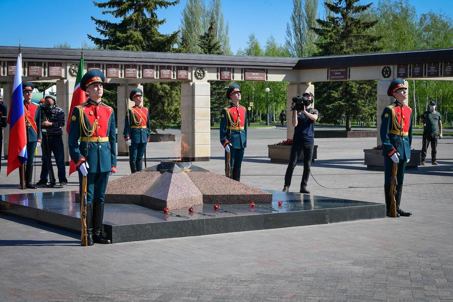 «Знамя Победы гордо развевается над нашей несокрушимой державой» 09.05. ...