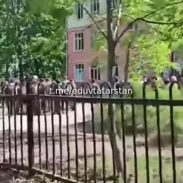 Школу №67 эвакуировали из-за сообщения от последователя казанского стрелка