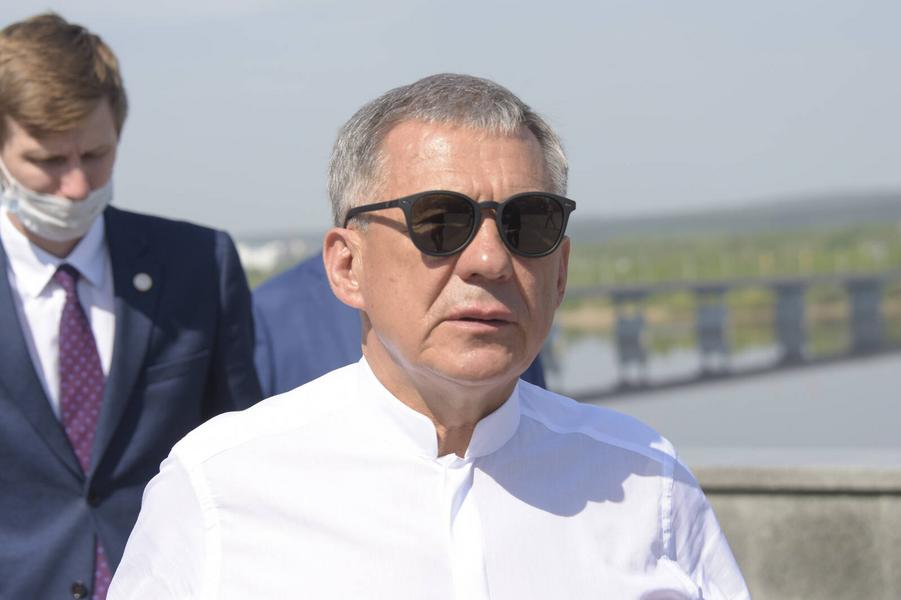 Рустам Минниханов осмотрел набережную в Перми