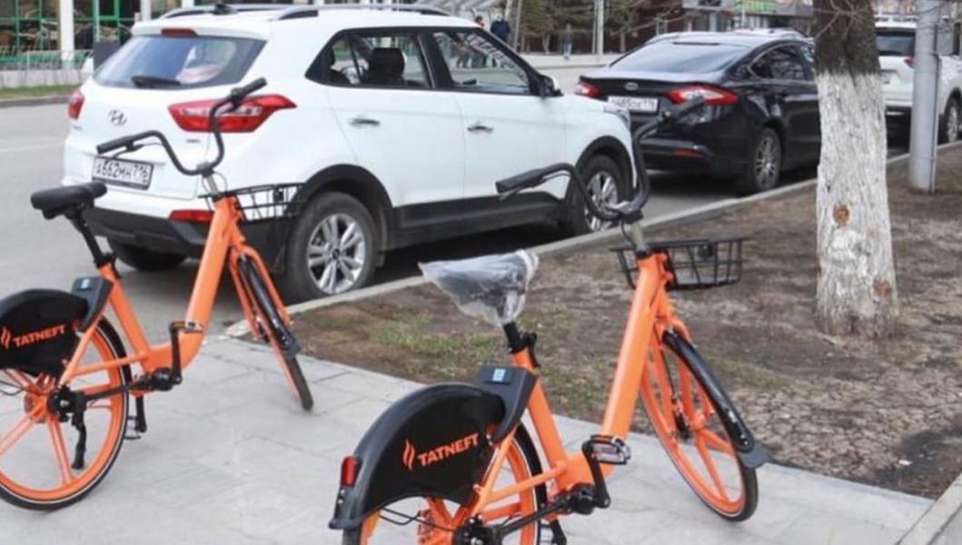 «Это уже не велосипеды, с которыми можно делать что угодно»: в Альметьевске появились электросамокаты