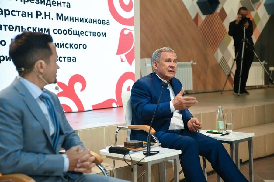 Рустам Минниханов: В Татарстане работает хорошая команда по поддержке бизнеса