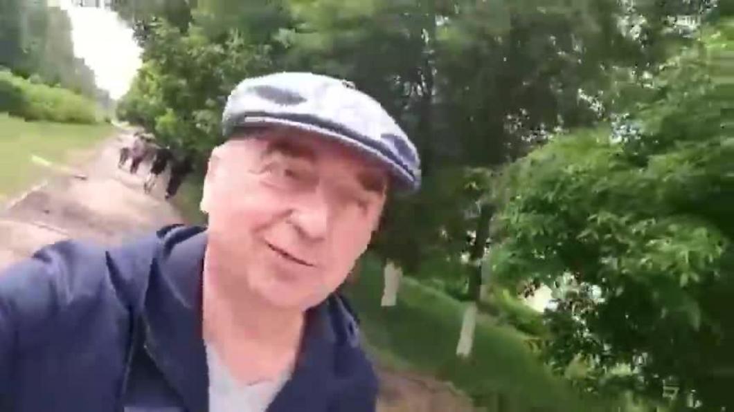 Видео: лидера группы «Чайф» восхитила широта челнинских улиц