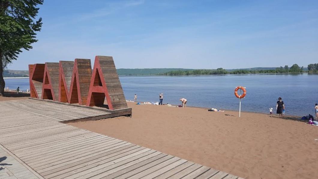 В Нижнекамске идет подготовка к пляжному сезону В Нижнекамске идет подготовка к пляжному сезону