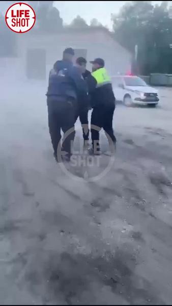 В больнице скончался 19-летний парень, которому полицейский случайно выстрелил в голову