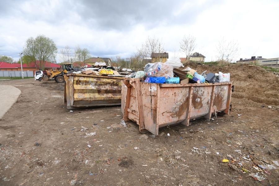 Мэр Казани спросил с регоператора за отсутствие чистоты  в столичных поселках