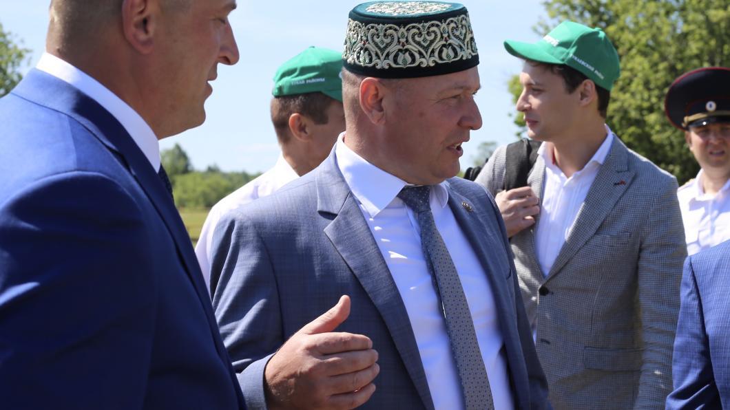 «Абсурд зашкаливает»: в Тукаевском районе под личные подсобные хозяйства людям распродали реку