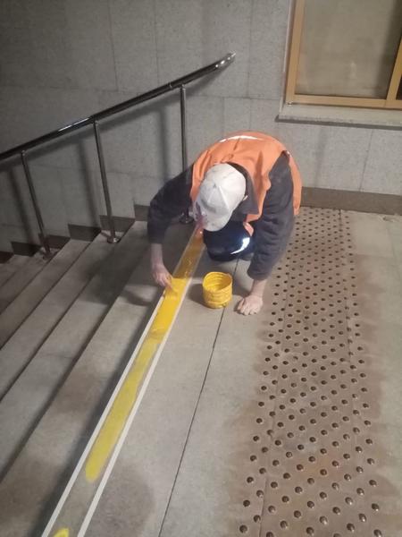 Служба путевого хозяйства провела работы на станции метро «Проспект Победы» в Казани