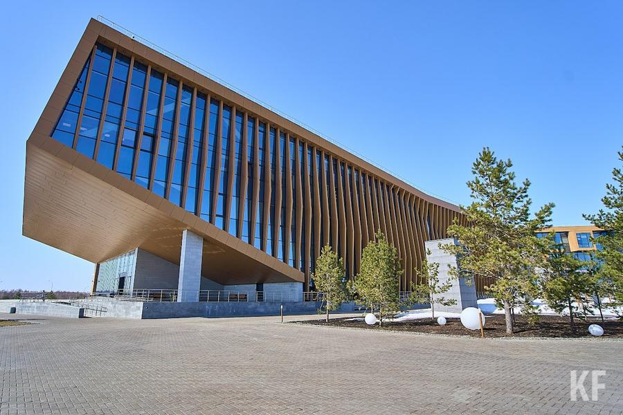 Английский язык, стажировка в ИТ-компаниях и высокая стипендия: каково это - учиться в университете Иннополис