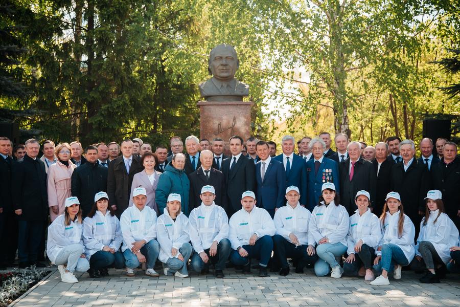 День химика в Нижнекамске: Газманов, Ягудин и претензия на статус химстолицы России