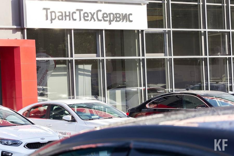 «На восстановление потребуется несколько месяцев»: в Татарстане упал спрос на автомобили