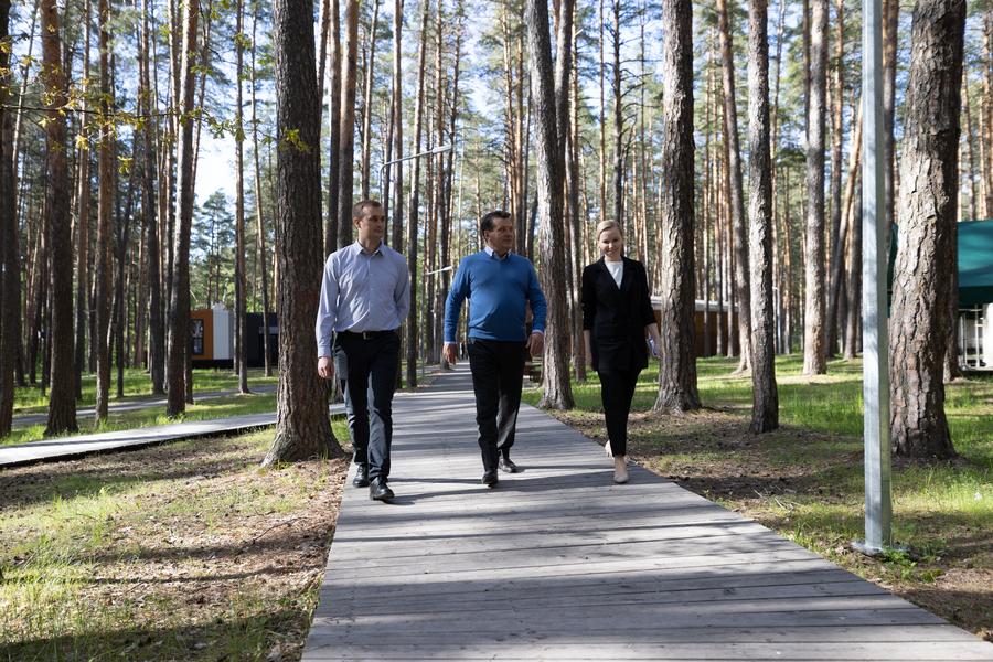 Ильсур Метшин посетил лагерь «Юнитур» и встретился с вожатыми