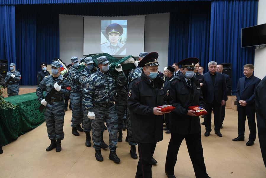 «Данис Ильгамович, сегодня это Ваш последний гарнизонный развод»