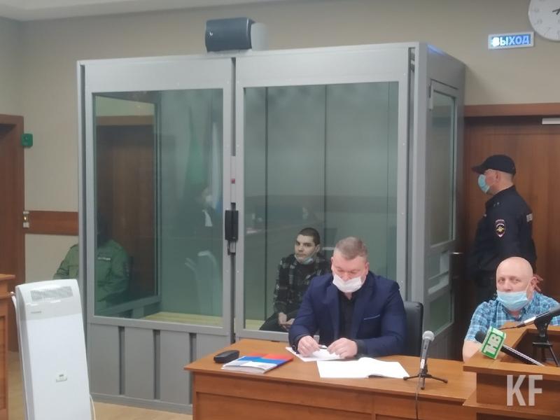 В Казани начались слушания по делу о «шутнике», угрожавшем расстрелять Следком