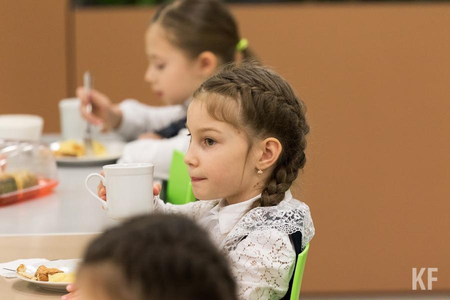 «Школьные столовые Казни ничуть не уступают городским кафе и ресторанам»