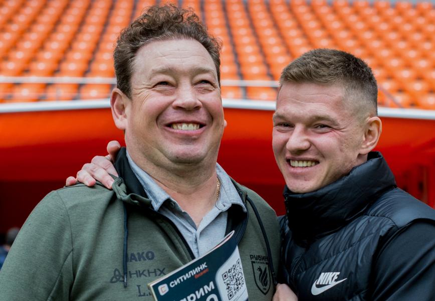 Леонид Слуцкий готов работать с командой в ФНЛ. Главное из интервью тренера Леонид Слуцкий готов работать с командой в ФНЛ. Главное из интервью тренера