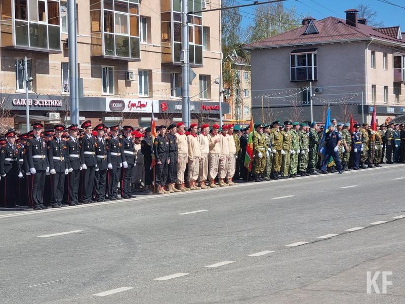 С большим размахом: как Альметьевск отпраздновал День Победы С большим размахом: как Альметьевск отпраздновал День Победы