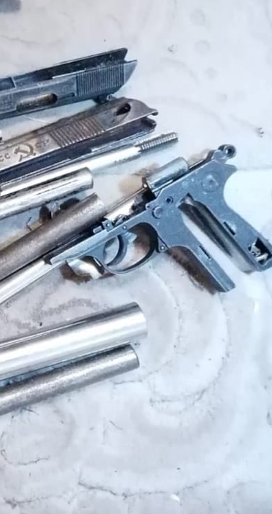 Полицейские в квартире нижнекамца обнаружили арсенал оружия и боеприпасов