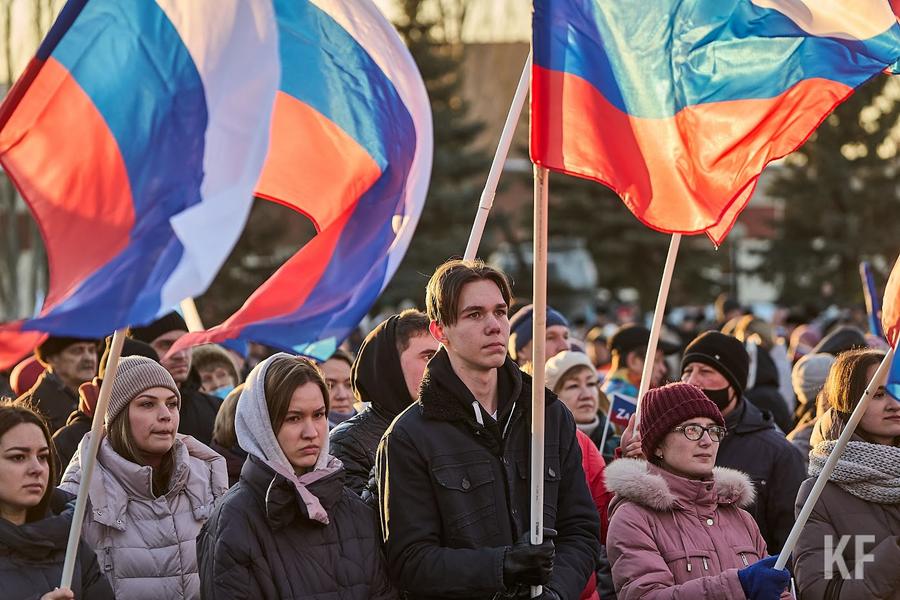 Сине-желтый под запретом: россияне объявили войну цветам ленточек и «Ленты»