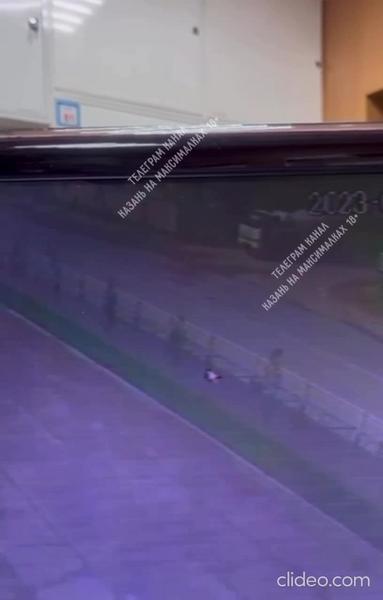 Появилось видео смертельного ДТП в Казани, где бетономешалка насмерть сбила велосипедиста