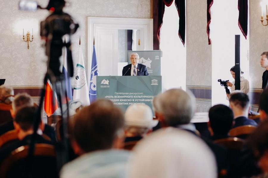 Сокровища прошлого и настоящего: в Казани обсудили современную роль ЮНЕСКО